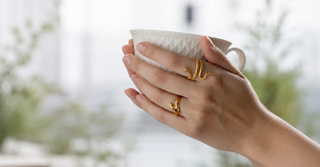 Gemstone jewellery for a house-warming gift