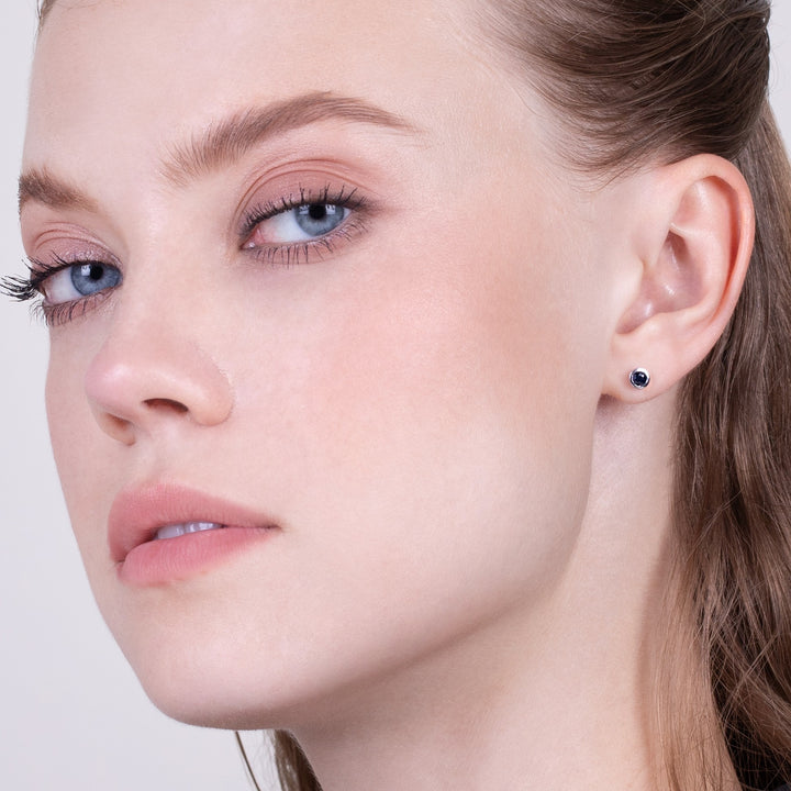 Classic Round Jade Bezel Stud Earrings in 925 Sterling Silver
