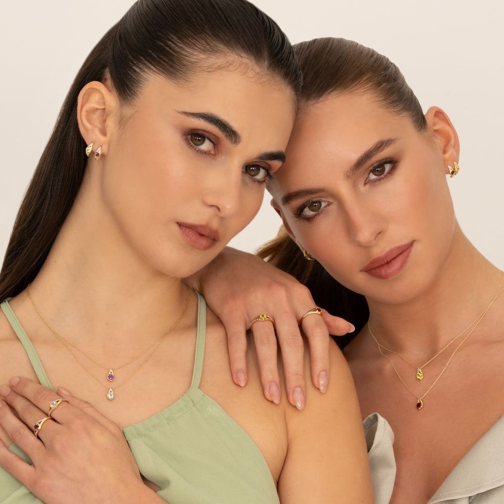 Geometric Hexagon with Prong set Round Garnet and Diamond Pendant Necklace in 9ct Yellow Gold