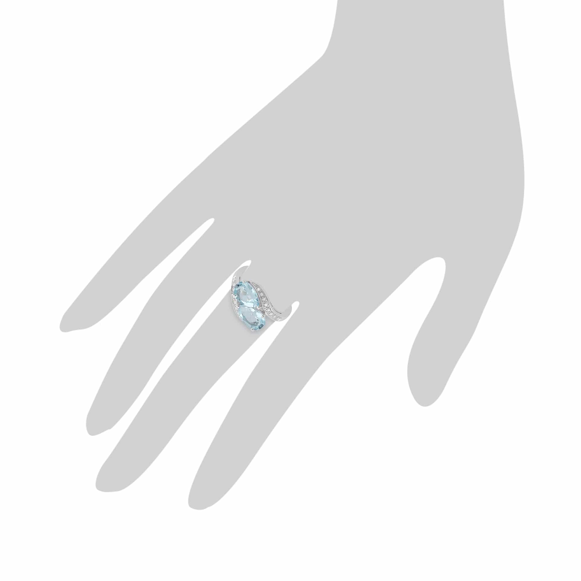 117R0162019 Gemondo 9ct White Gold 3.15ct Blue Topaz & Diamond Ring 3
