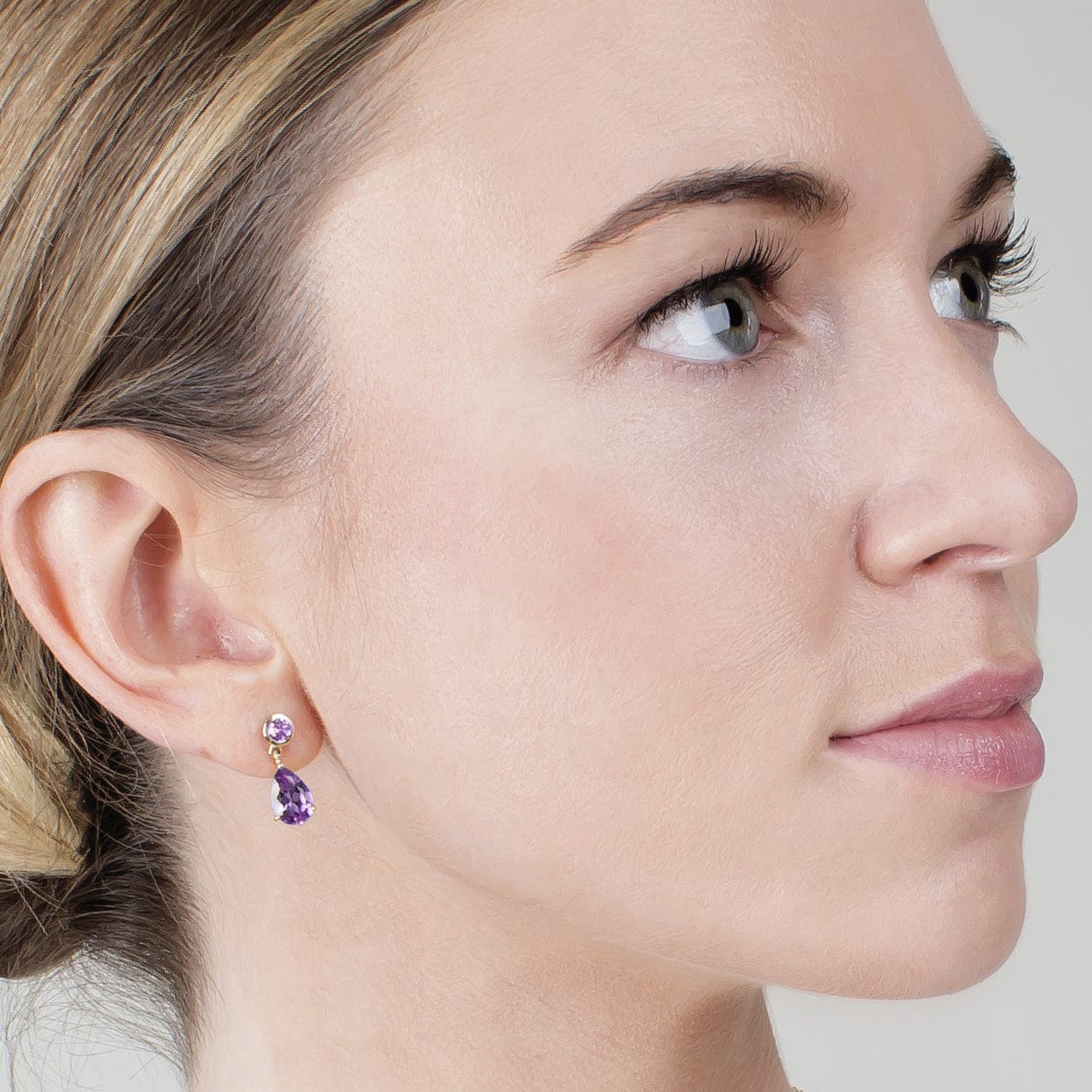 25392 Classic Pear Amethyst Drop Earrings in 9ct Yellow Gold 2