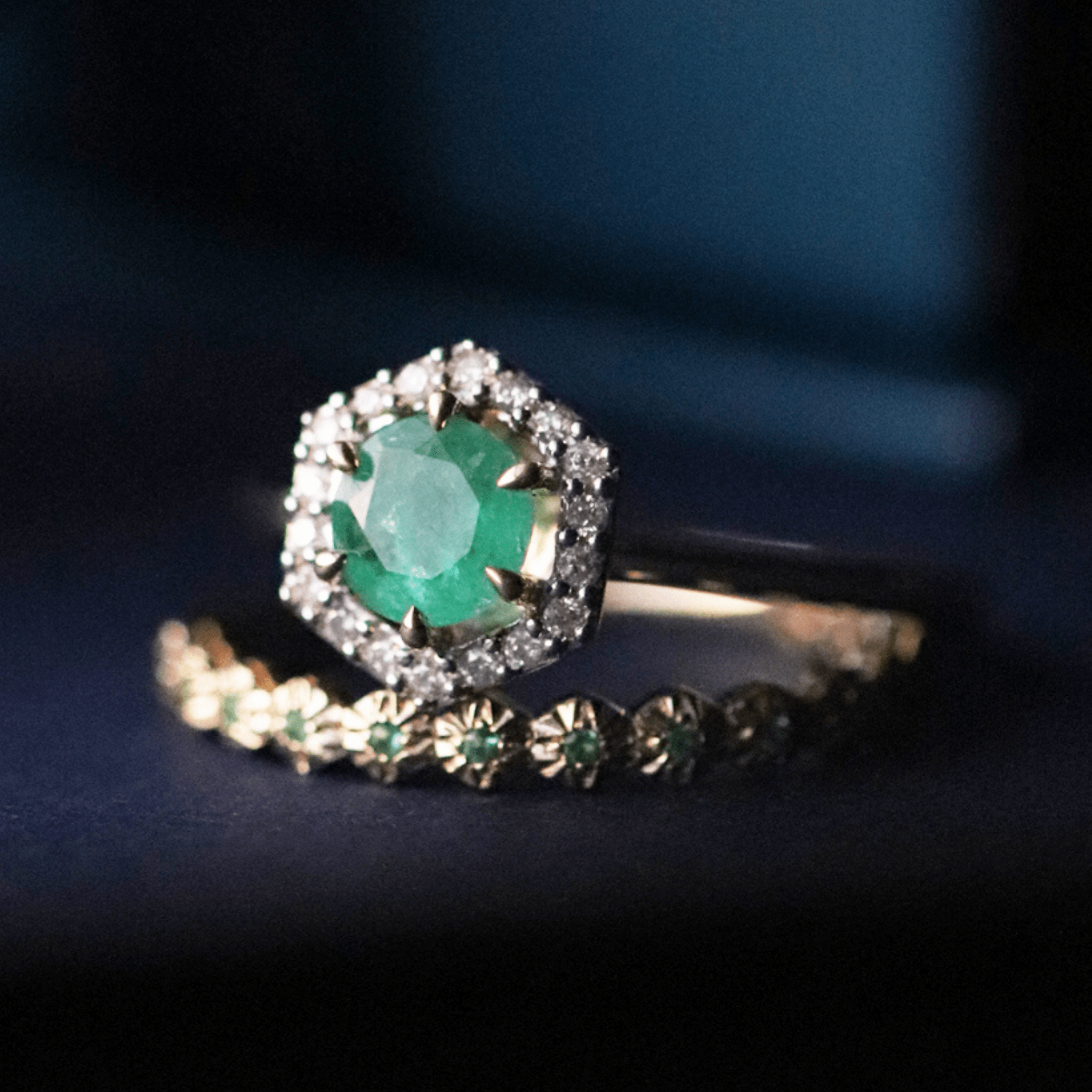 133R9486049 9ct Yellow Gold 0.67ct Emerald & Diamond Halo Engagement Ring 3